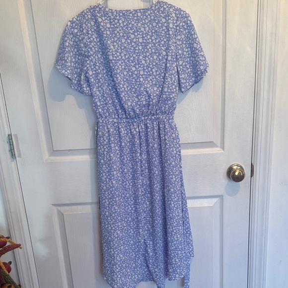Sienna Sky Blue Floral Midi Dress - Picture 3 of 3
